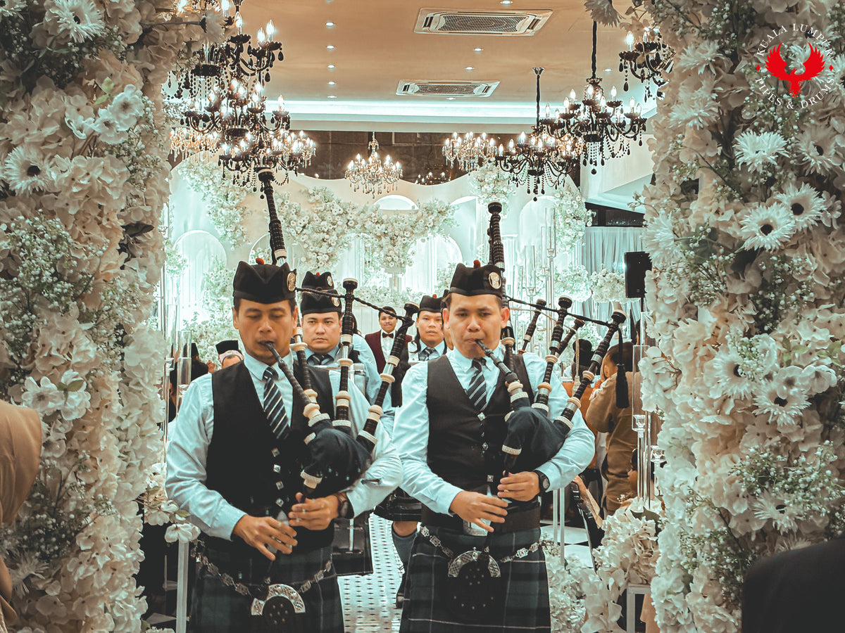 Perindahkan Hari Perkahwinan Anda dengan Bunyi Bagpipe: Perkhidmatan Perkahwinan KLPD yang Profesional — photo 3